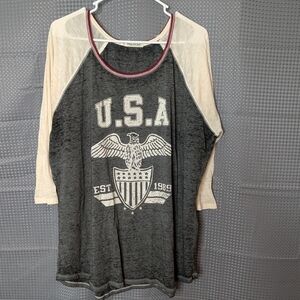 Maurices Gray and Cream 3/4 Sleeve Tee